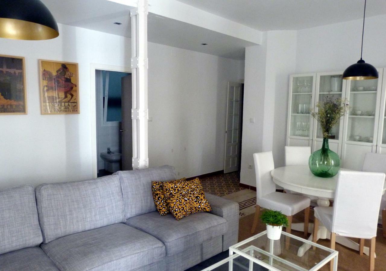 Rodo Arenal Apartment Seville Exterior photo