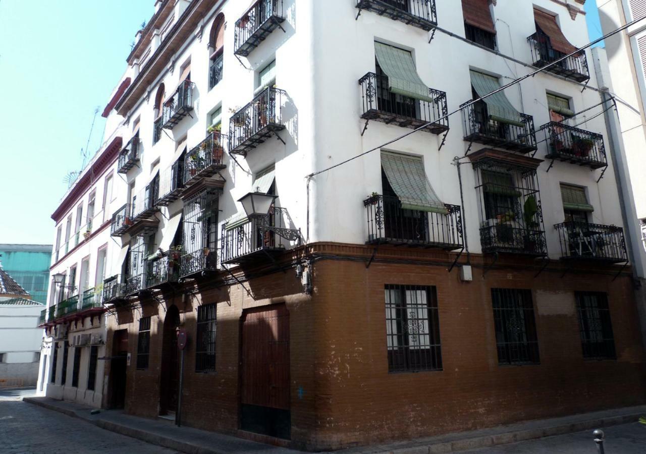 Rodo Arenal Apartment Seville Exterior photo